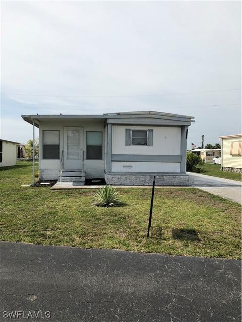 3173 Mercury Ln, North Fort Myers, FL 33903