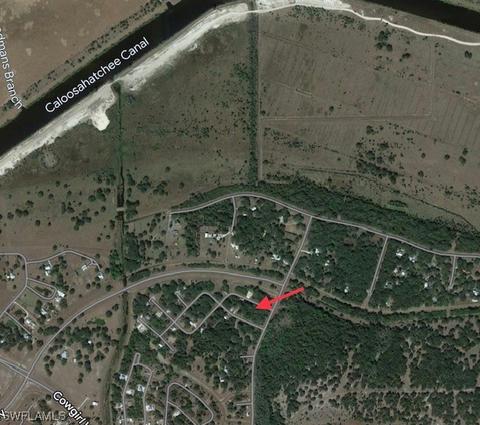 4 March Ln, Labelle, FL 33935