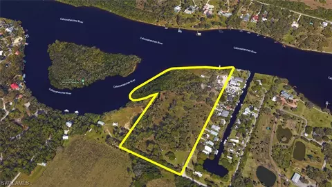 14240 Bigelow Rd, Fort Myers, FL 33905
