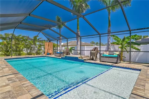 1733 Savona Pkwy W, Cape Coral, FL 33914