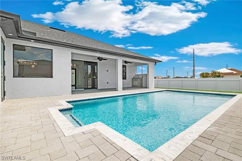 1016 Embers Pkwy W, Cape Coral, FL 33993