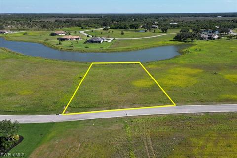 2091 Silk Bay Blvd, Alva, FL 33920