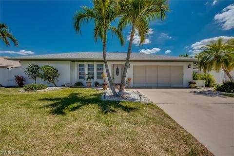 1110 SE 22nd St, Cape Coral, FL 33990
