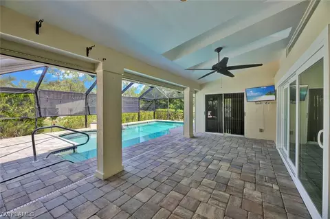 4993 Berkeley Dr, Naples, FL 34112 photo 8