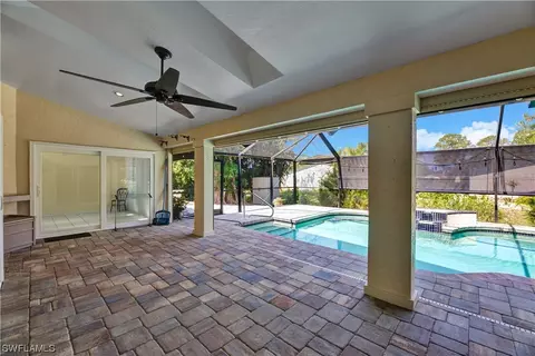4993 Berkeley Dr, Naples, FL 34112 photo 9