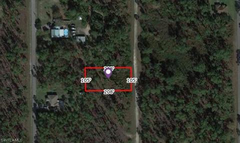 817 Wells Ave, Lehigh Acres, FL 33972