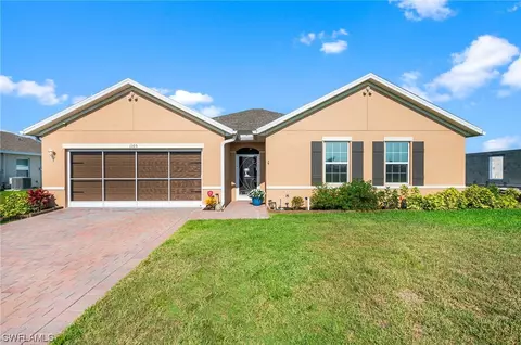 1105 NW 1st Pl, Cape Coral, FL 33993
