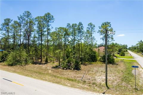 800 E 14th St, Lehigh Acres, FL 33972 photo 6