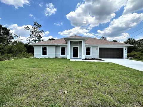 1302 Greenwood Ave, Lehigh Acres, FL 33972