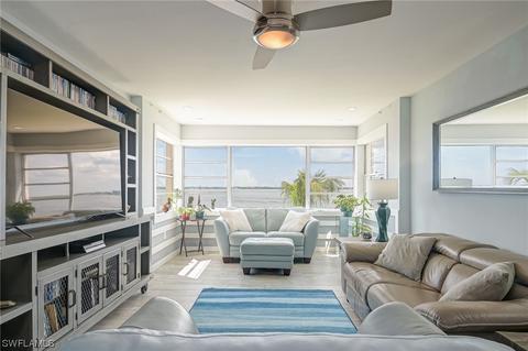 1900 Clifford St #206, Fort Myers, FL 33901