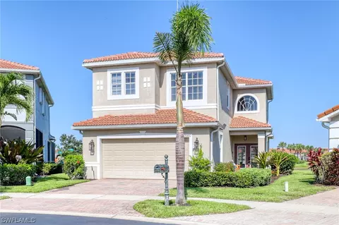 9160 Red Canyon Dr, Fort Myers, FL 33908