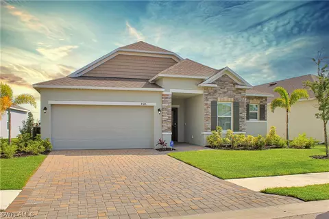 8766 Cascade Price Cir, North Fort Myers, FL 33917