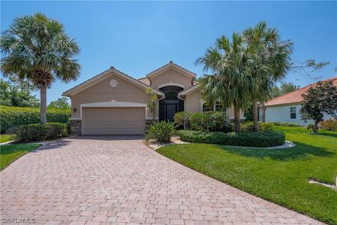 10575 Yorkstone Dr, Bonita Springs, FL 34135