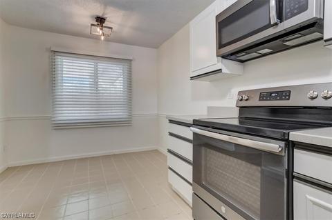 Undisclosed, Naples, FL 34113 photo 14