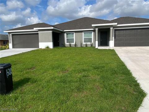 1520-1522 Gilbert Ave S, Lehigh Acres, FL 33973