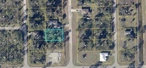 440 Columbus Blvd S, Lehigh Acres, FL 33974
