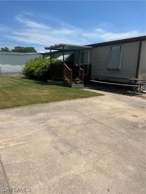1056 7th St #BHR, Okeechobee, FL 34974