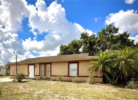 3909 16th St SW, Lehigh Acres, FL 33976