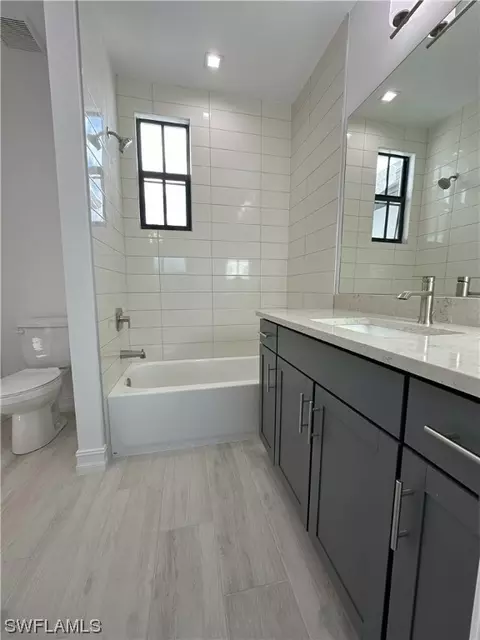 7464 Rockefeller Dr, Naples, FL 34119 photo 11