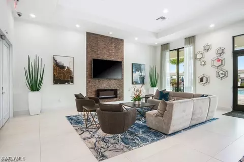7464 Rockefeller Dr, Naples, FL 34119 photo 16
