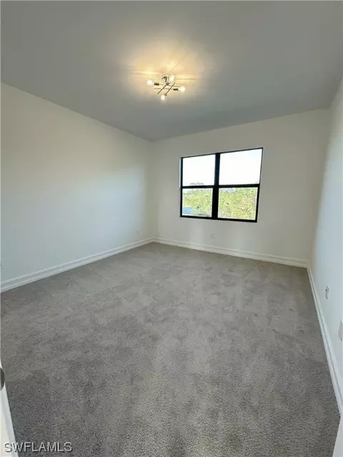 7464 Rockefeller Dr, Naples, FL 34119 photo 13