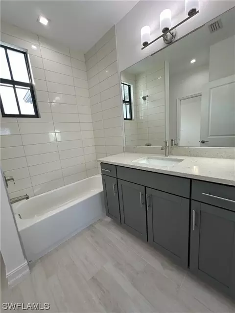 7464 Rockefeller Dr, Naples, FL 34119 photo 12