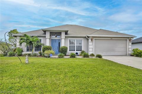1318 NE 12th Pl, Cape Coral, FL 33909