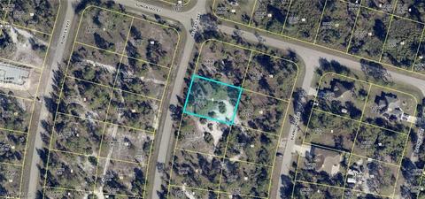 1251 Belfast Ave, Fort Myers, FL 33913