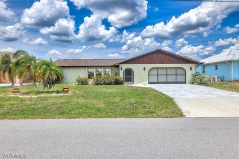 210 Waterway Dr NW, Port Charlotte, FL 33952