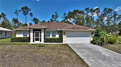 720 Pinecastle Dr, Lehigh Acres, FL 33974