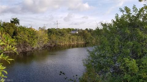 1411 NW 11th St, Cape Coral, FL 33993