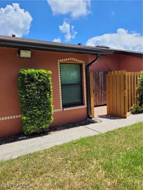 804 SW 47th Ter #202, Cape Coral, FL 33914