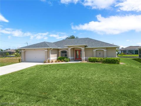 1418 SW 12th Ter, Cape Coral, FL 33991