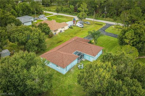 2410 68th Ave NE, Naples, FL 34120