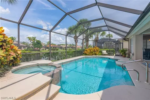 8934 Crown Colony Blvd, Fort Myers, FL 33908