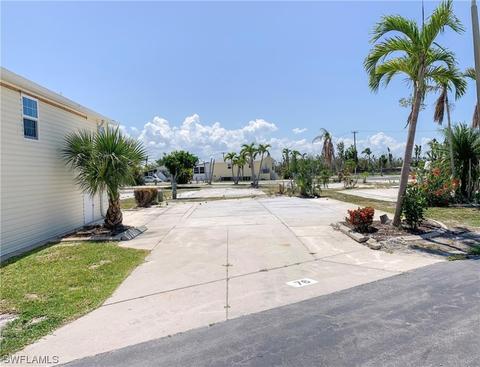 19681 Apt 76 Summerlin Rd, Fort Myers, FL 33908