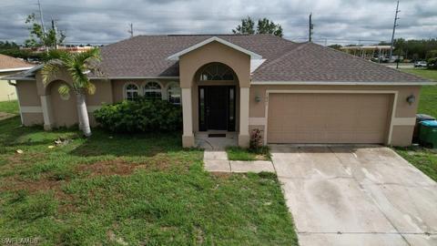 1621 NE 23rd Ter, Cape Coral, FL 33909