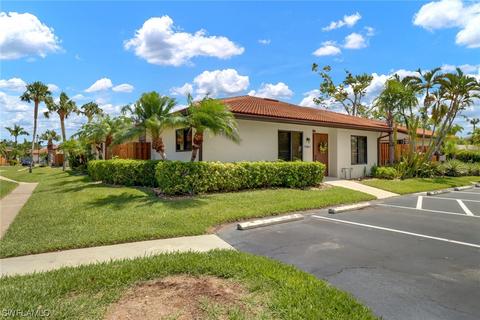 426 Park Shore Cir #1, Fort Myers, FL 33901