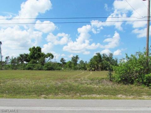 106 NW 6th St, Cape Coral, FL 33993