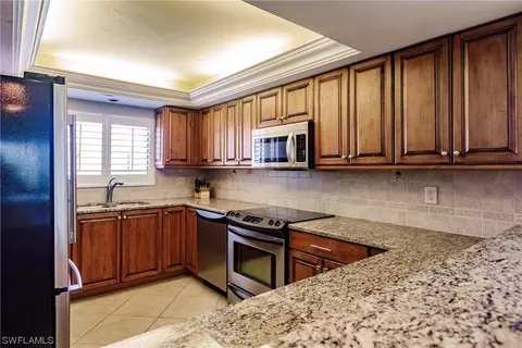 4160 Steamboat Bnd E #401, Fort Myers, FL 33919