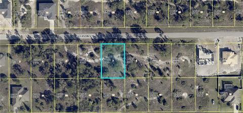 960 Gleason St, Lehigh Acres, FL 33974