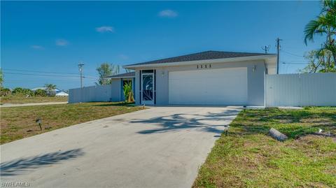 1111 SW 32nd Ter, Cape Coral, FL 33914