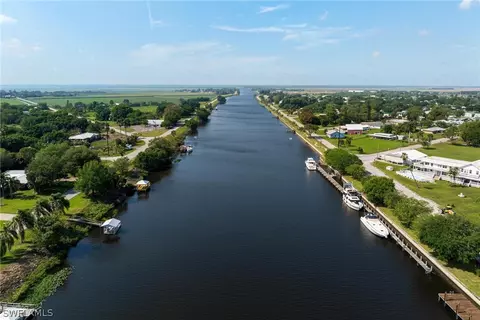View/Area - 1453 River Rd, Moore Haven, FL 33471 photo 6 of 6