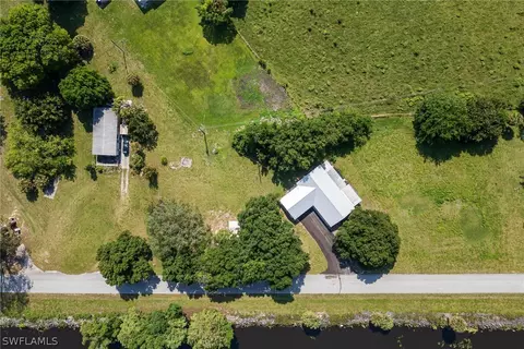 View/Area - 1453 River Rd, Moore Haven, FL 33471 photo 3 of 6