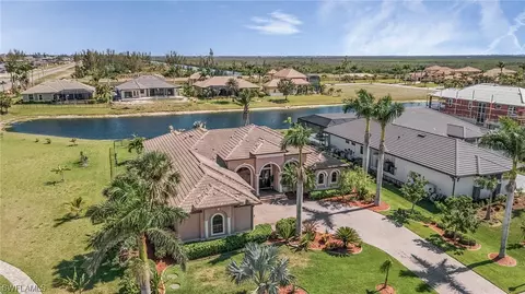 910 W Cape Estates Cir, Cape Coral, FL 33993
