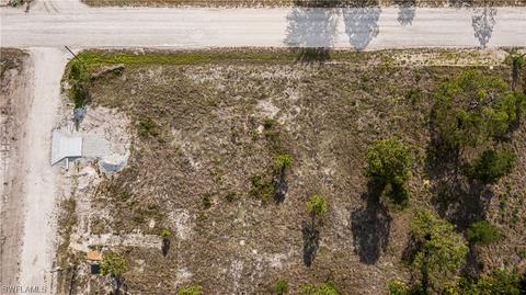 7690 14th Pl, Labelle, FL 33935