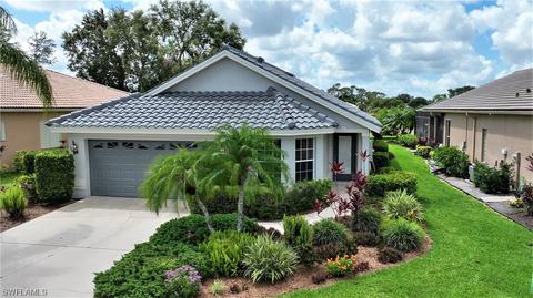 2100 Oxford Ridge Cir, Lehigh Acres, FL 33973