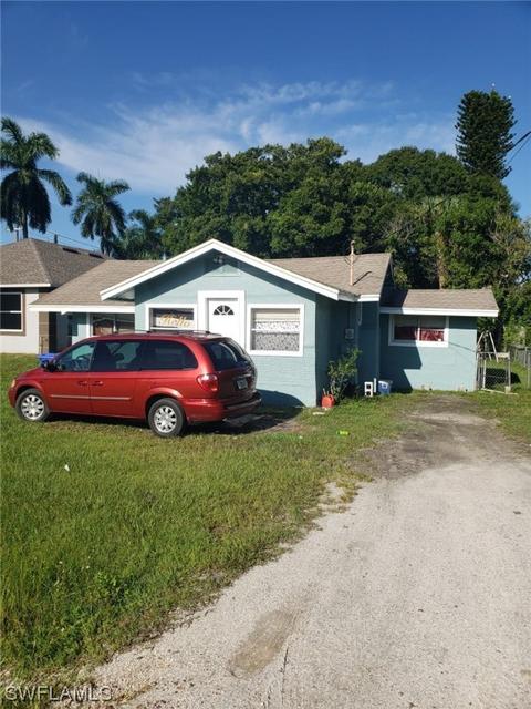 752 Oleander Ave, Fort Myers, FL 33916