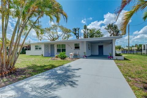 1313 Thompson St, North Fort Myers, FL 33903
