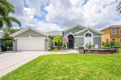 9031 Pittsburgh Blvd, Fort Myers, FL 33967